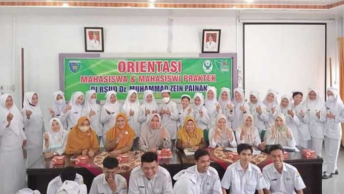 Mahasiswa Tiga Perguruan Tinggi Praktek di RSUD M Zein Painan