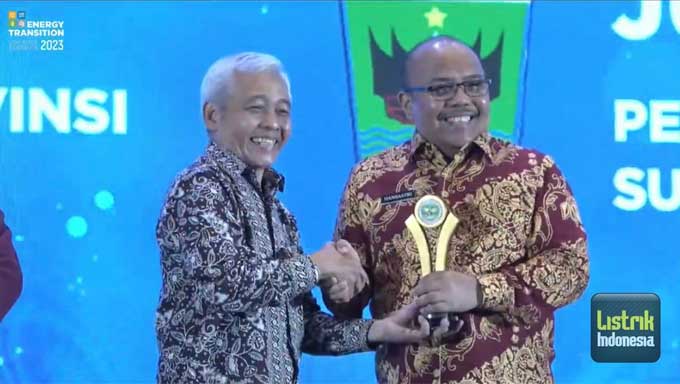 Pemprov Sumbar Raih Penghargaan Tingkat Nasional