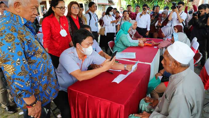 Penyaluran Bantuan Sosial
