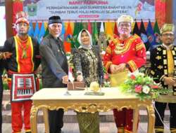 Gubernur Mahyeldi Paparkan Capaian di Peringatan Hari Jadi Provinsi Sumbar ke-78