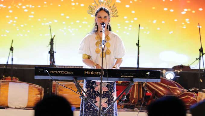 Allafta Hirzi Sodik, yang akrab dipanggil Zizi