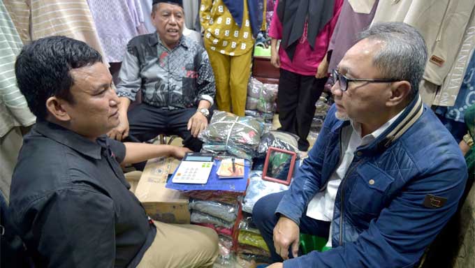 Kunjungi New Makassar Mall, Mendag: Pedagang Toko Harus Manfaatkan Niaga Elektronik