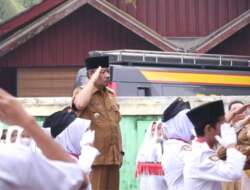 Bupati Agam jadi Pembina Upacara Hari Sumpah Pemuda ke-95 di SMPN 6 Lubuk Basung