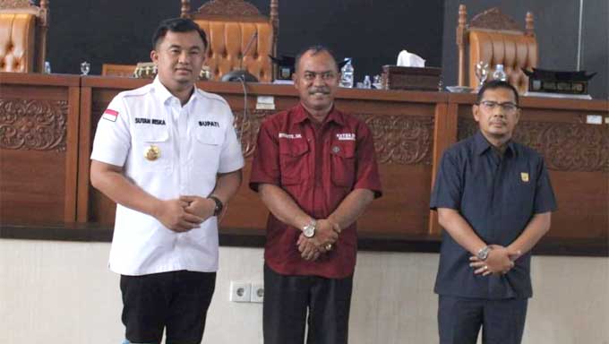 DPRD Dharmasraya Rapat Paripurna Penetapan 13 Ranperda