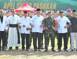 Apel Gelar Pasukan Untuk Kesiapan Pengamanan Pemilu 2024 Di Lapangan Taman Imam Bonjol Padang