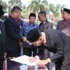 Pemkab Agam Tandatangani Hibah Pendanaan Pilkada 2024 dengan KPU dan Bawaslu