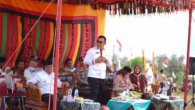 Bupati Solok Lantik Pengurus dan Buka Jambore Ranting Gerakan Pramuka Kwarran Junjung Sirih