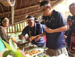 Kemenparekraf Visitasi Desa Wisata Muntei Mentawai