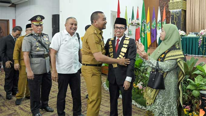 Pelantikan Dr. Efa Yonnedi sebagai Rektor Universitas Andalas (Unand) periode 2023-2028