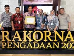 Pemko Padang Panjang Raih Piagam Anugerah Pengadaan 2023