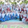 Gubernur Sumbar, Mahyeldi saat mencanangkan Gerakan Aksi Bergizi di halaman SMA Negeri 1 Gunung Talang Kabupaten Solok