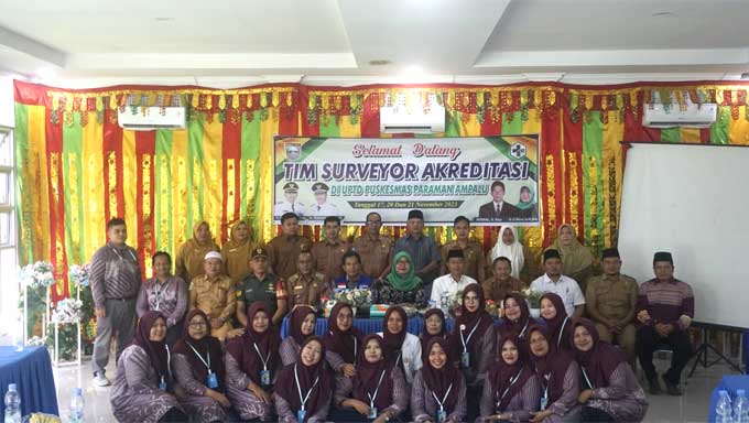 Tim Surveyor Akreditasi Kemenkes RI Kunjungi Puskesmas Paraman Ampalu Pasbar