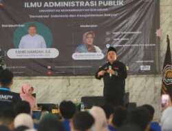 Fahri Hamzah Saat Memberikan Kuliah Umum Ilmu Administrasi Publik Di Universitas Muhammadiyah Sukabumi