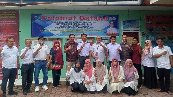 KI Sumbar Monev KIP terhadap PPID 5 Nagari dan 3 Sekolah di Pessel