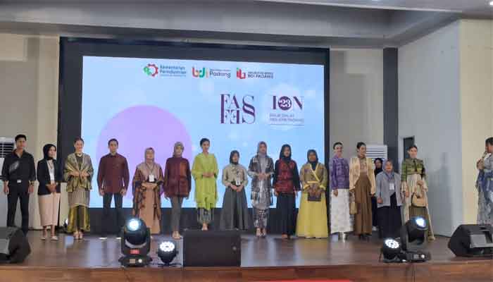 Dua Produk Fashion Lokal Padang Panjang Ikuti Inkubator Bisnis Di Padang