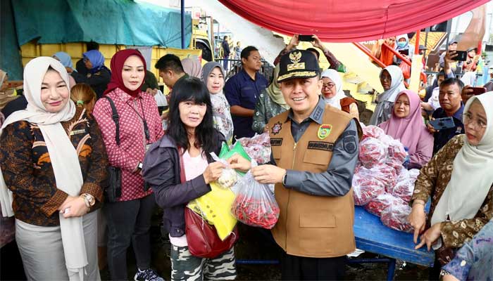 Pemprov Sumsel Gelar Operasi Pasar Murah 3 Kali Seminggu, Ini Jadwalnya 1 Pemprov Sumsel Gelar Operasi Pasar Murah