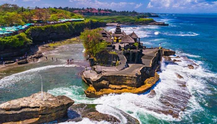 Salah satu keindahan destinasi wisata di Pulau Bali