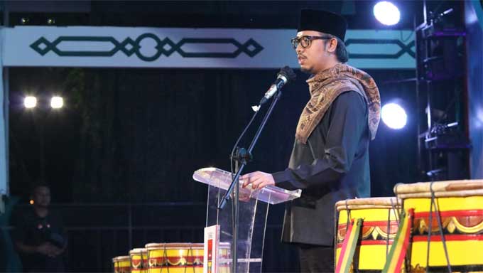 Pemko Bukittinggi Gelar PEDATI XIII, Jumlah Kunjungan dan PAD Meningkat 2 Erman Safar sampaikan sambutan di pembukaan PEDATI XIII