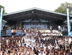 Walikota Bukittinggi Kukuhkan 1.000 Relawan untuk Sukseskan Pedati ke-13 11 Pengukuhan 1.000 Relawan untuk Sukseskan Pedati ke-13