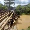 Truk Tangki Air Bersih Terguling Masuk Sungai