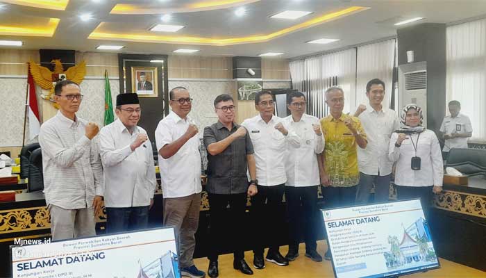 Senator Alirman Sori Berkunjung ke DPRD Sumbar