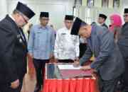 Bupati Agam Rotasi 15 Pejabat Eselon II