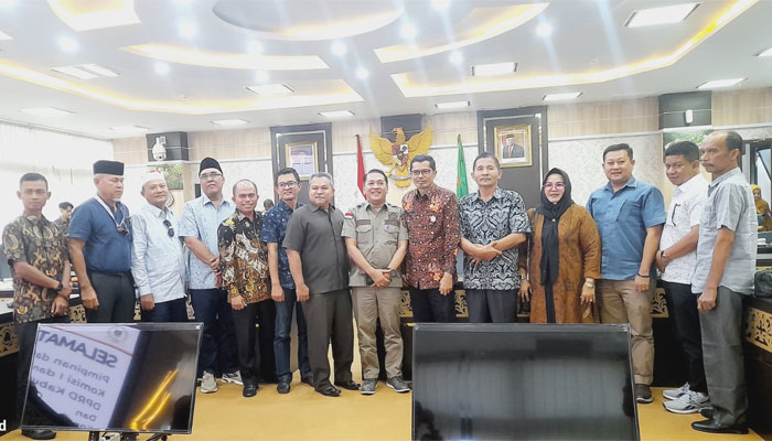 DPRD Kabupaten Sijunjung dan Pasaman Barat Berkunjung ke DPRD Sumbar