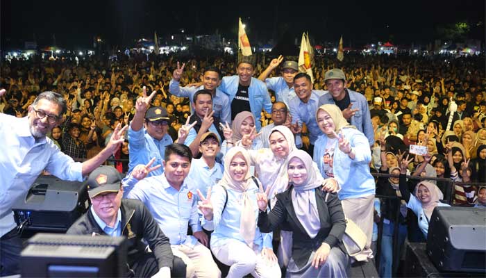 Kampanye Prabowo-Gibran di Payakumbuh Membludak 1 Kampanye Prabowo-Gibran di Payakumbuh