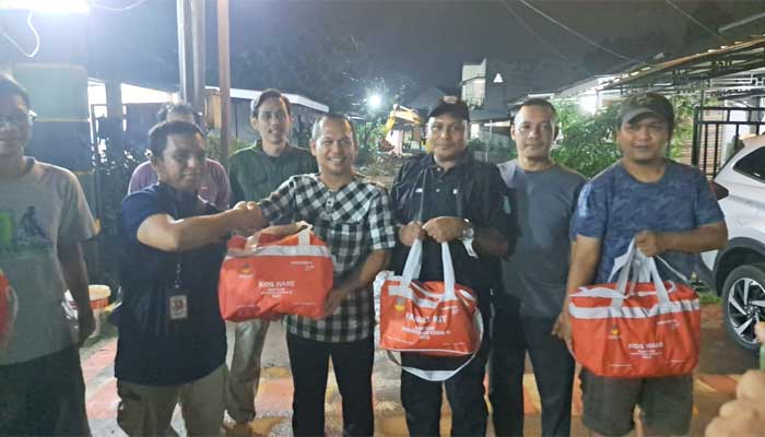 Kedaluwarsa, Kemensos Ganti Bantuan Family Kit untuk Korban Banjir Tangsel 1 Kemensos Ganti Bantuan Family Kit untuk Korban Banjir Tangsel