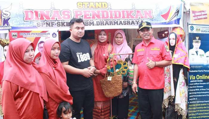 Pameran Pembangunan HUT Kabupaten Dharmasraya ke-20