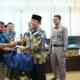 Suwirpen Suib Lepas Kontingen Karate Shokaido Sumbar ke Kejurnas