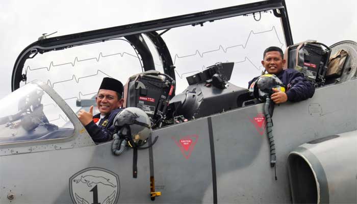 Tiga Pesawat Tempur Tni Au Mendarat Di Bandara Raja Haji Fisabilillah Tanjungpinang