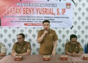 Ketua DPRD Bukittinggi Serahkan Bantuan Peralatan Penanggulangan Bencana