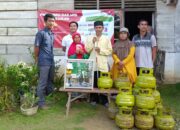 Cuma Nelpon, Disabilitas Netra Ini Dapat Bantuan Tongkat Canggih dan Modal Usaha