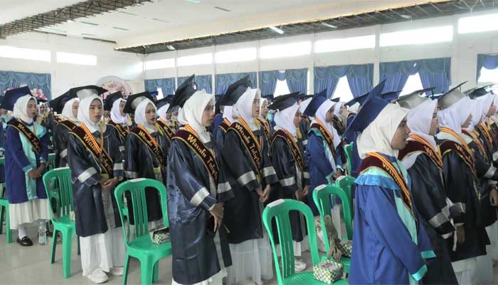 MTsN 4 Pasaman Barat Adakan Wisuda Tahfiz Alquran Angkatan III