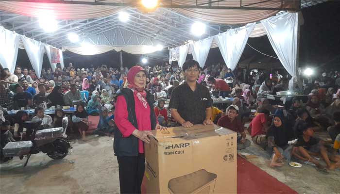 Senator Emma Yohanna adakan Reses di Jorong Katimaha, Nagari Lingkuang Aua Koto Dalam, Kecamatan Pasaman, Kabupaten Pasaman Barat, Sumatera Barat, pada Minggu 4 Februari 2024.