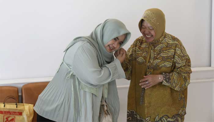 Mimpi Penyandang Disabilitas Berprestasi Ini Bertemu Mensos Risma Terwujud Juga 1 Alfatira Gema (24), bertemu Mensos, Tri Rismaharini di Padang