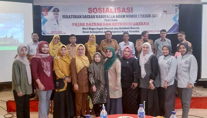 Sosialisasi Peraturan Daerah Kabupaten Agam Tentang Pajak Daerah Dan Retribusi Daerah Di Hotel Sakura Syariah