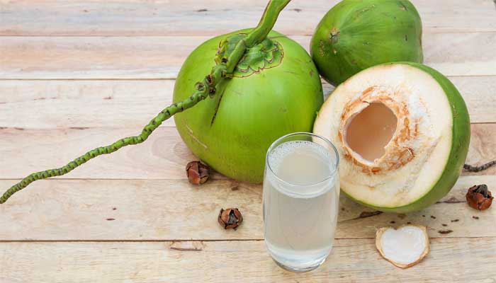 Air Kelapa Muda Baik Dikonsumsi Saat Buka Puasa, Ini Manfaatnya 1 Air kelapa muda
