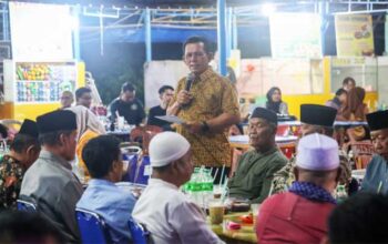 Gubernur Kepri, Ansar Ahmad Silaturahmi Bersama Masyarakat Di Pujasera Kijang