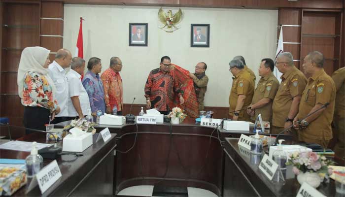 Badan Anggaran DPRD dan TPAD Provsu Kunjungan Kerja ke Kabupaten Asahan 1 Badan Anggaran DPRD dan TPAD Provsu Kunjungan Kerja ke Kabupaten Asahan