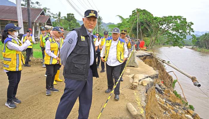 Kementerian PUPR Bantu Perbaikan Seluruh Prasarana Umum Terdampak Bencana di Pessel