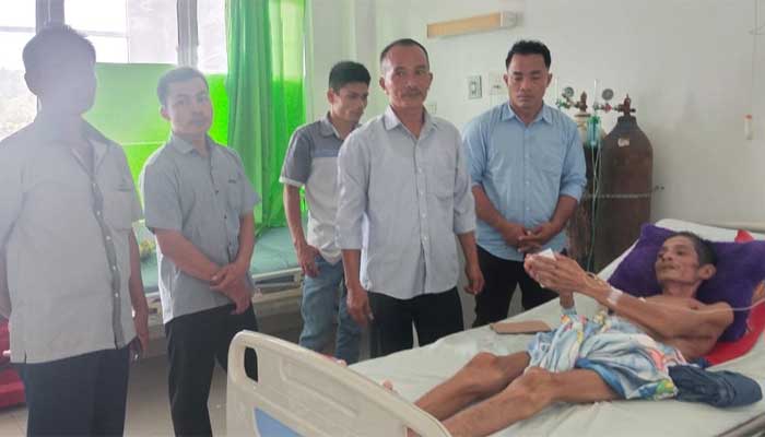 DPC HIMNI Bersama Pemkab Dharmasraya Bantu Pengobatan Warga Nias, Deseli Gea, di RSUD Sungai Rumbai