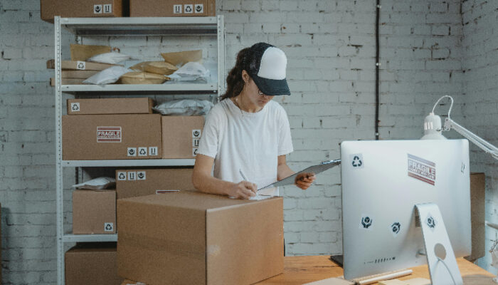 Dari Reseller, Bisa Lunasi Hutang Ratusan Juta hingga Umrohkan Orangtua, Bisnis Apa?