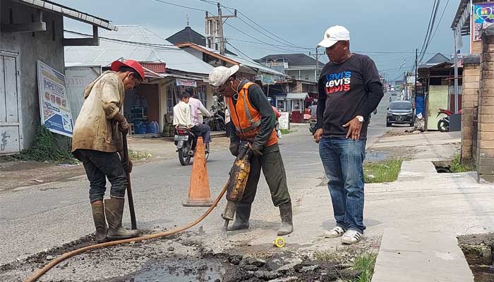 Perbaikan Jalan Provinsi Ruas Manggopoh - Padang Lua Di Kabupaten Agam