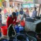 Kemensos Penuhi Kebutuhan Air Bersih sampai Pangan Korban Banjir dan Longsor Pesisir Selatan