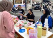 Mahasiswi Isi Padang Panjang Jualan Minuman