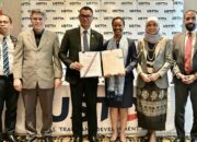 Penandatanganan Grant Agreement Studi Kelayakan Interkoneksi Listrik Indonesia-Malaysia