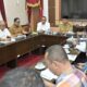 Gubernur Sumbar dan Jajaran Rapat Tengah Malam Terkait Kesiapan Menyambut Ramadan