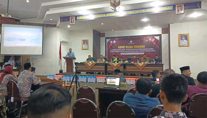 Rekapitulasi Hasil Perolehan Suara Pemilu 2024 Tingkat Kabupaten Solok Dimulai